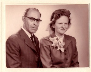 Gretl and Hyman wedding photograph