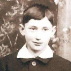 Moniek when Younger