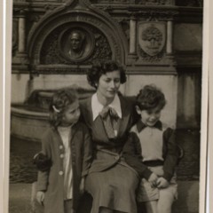 Susan with children Shirley and Howard